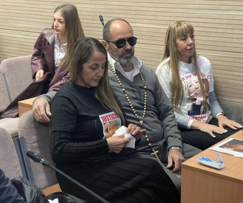 Familja e argjentinases së vrarë, e pranishme në sallën e gjyqit ku pritet të shpallet aktgjykimi ndaj Endrit Nikës