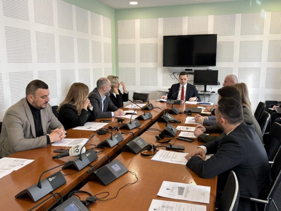 Komisioni për Legjislacion i thotë “po” projektbuxhetit për vitin 2026