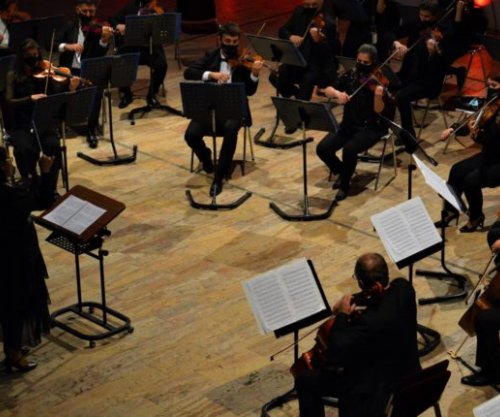 Festa vazhdon me Orkestrën Harkore të Filarmonisë së Kosovës