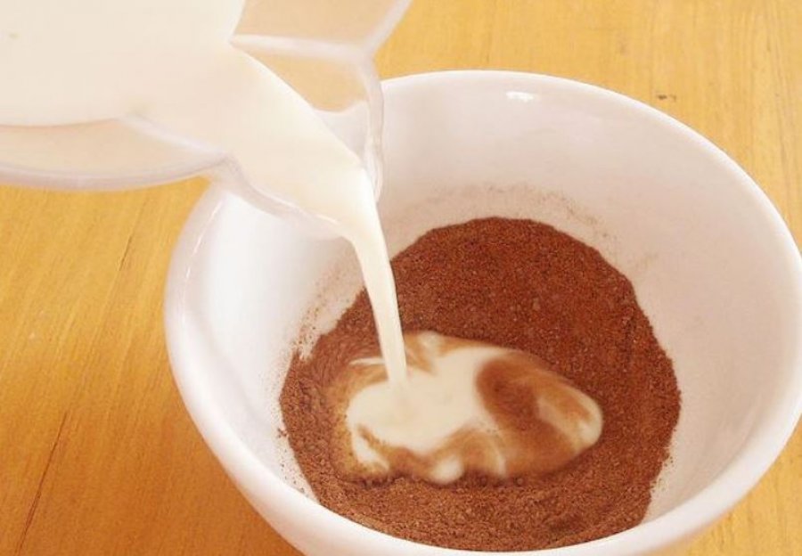 Trajtime natyrale me produktet që mbani në frigorifer