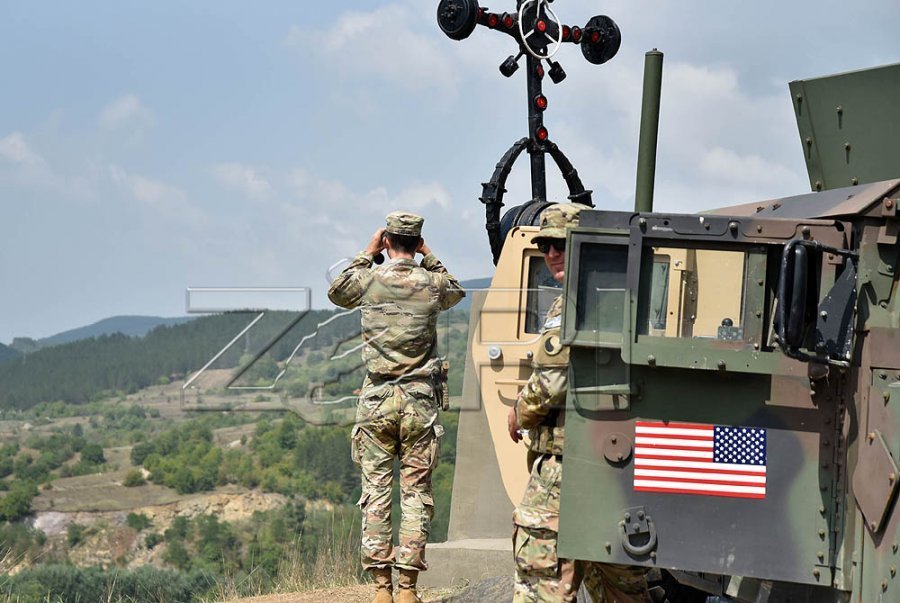 Komandanti i KFOR-it: Nuk ka vendim për reduktim të trupave amerikane në Kosovë