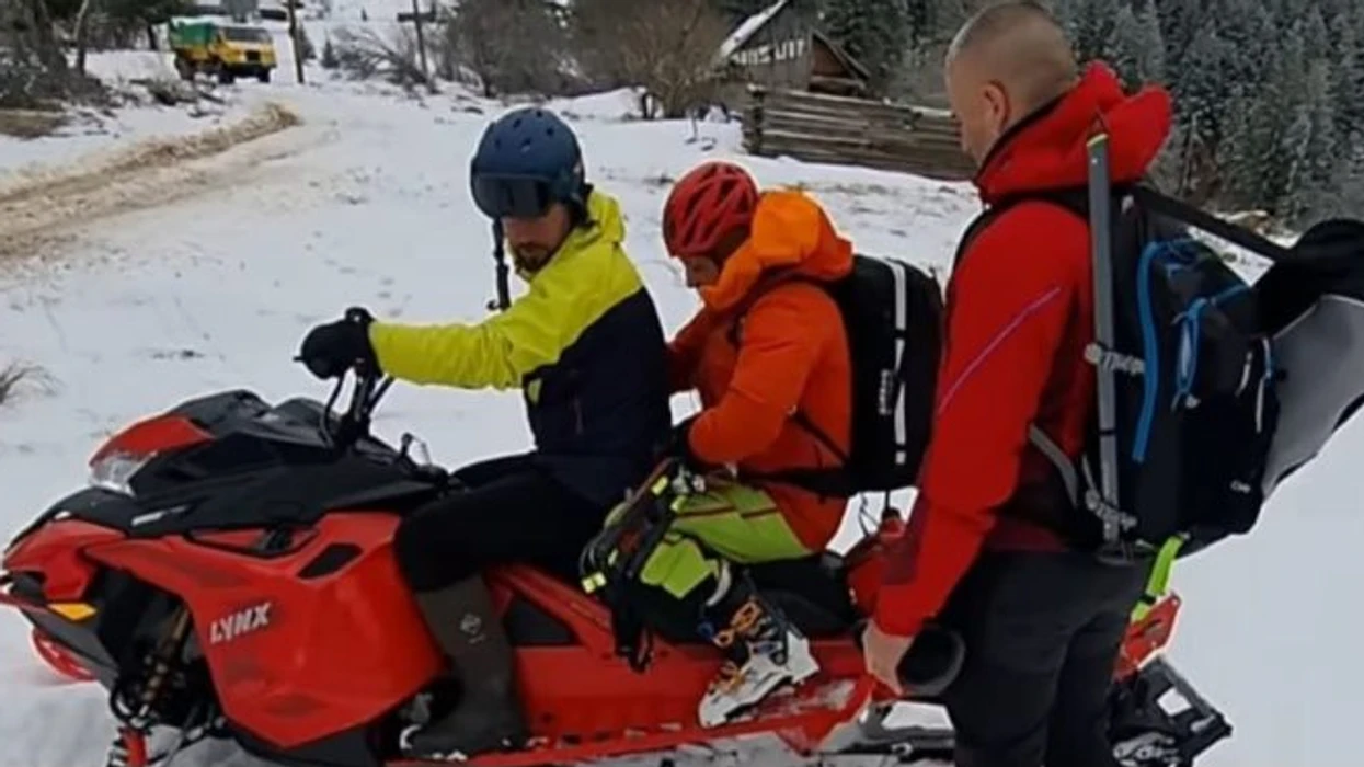 Gjendet trupi i pajetë i alpinistit të zhdukur në Hajle