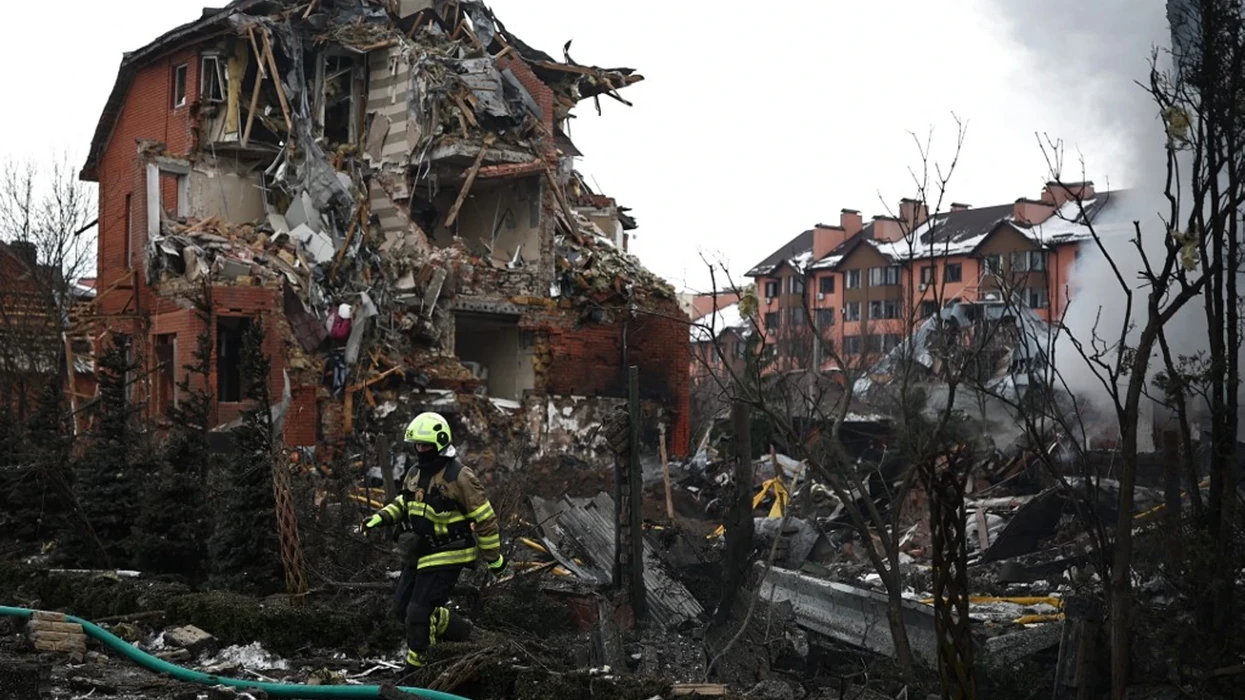 Ukrainës i duhen 588 miliardë dollarë për t’u rindërtuar nga pushtimi rus