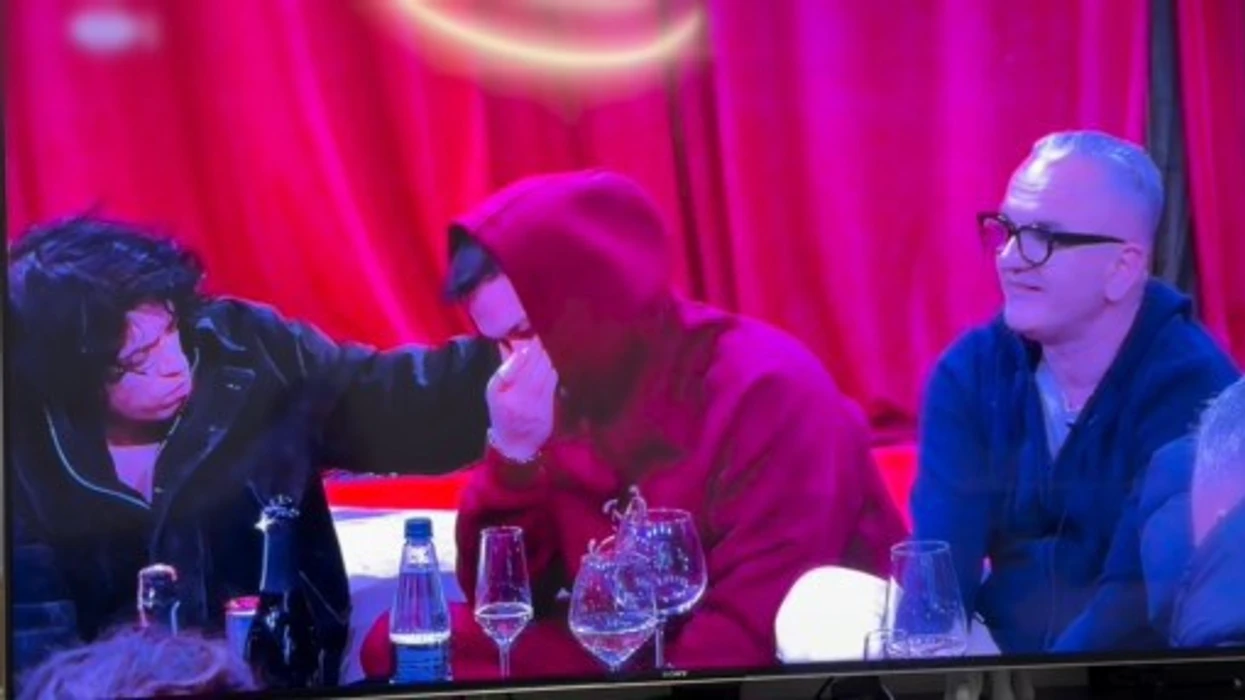 “Më mbyllën në garazh dhe futën një qen”, Shëndriti trondit banorët me historinë e tij të bullizimit