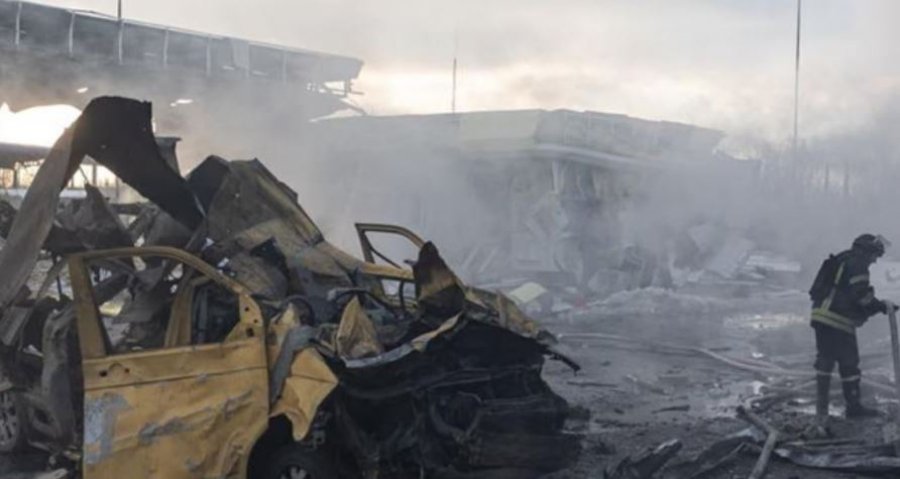 Banka Botërore: Rindërtimi i Ukrainës ka nevojë për 588 miliardë dollarë