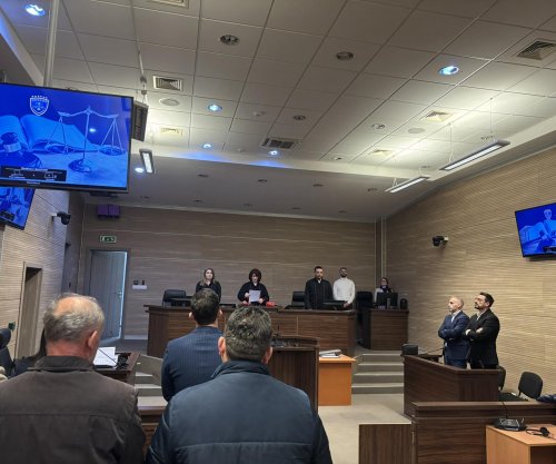 Dënohet me 22 vjet burg babai që shtyu të birin të kryejë vrasje në një qendër tregtare në Podujevë