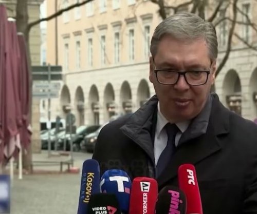 Vuçiqi thotë se nuk flet as me SHBA-në për njohjen e Kosovës