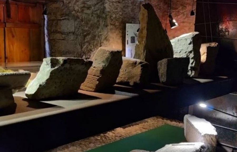 Gjurmët 8000-vjeçare që ruhen në Muzeun Historik të Shkodrës