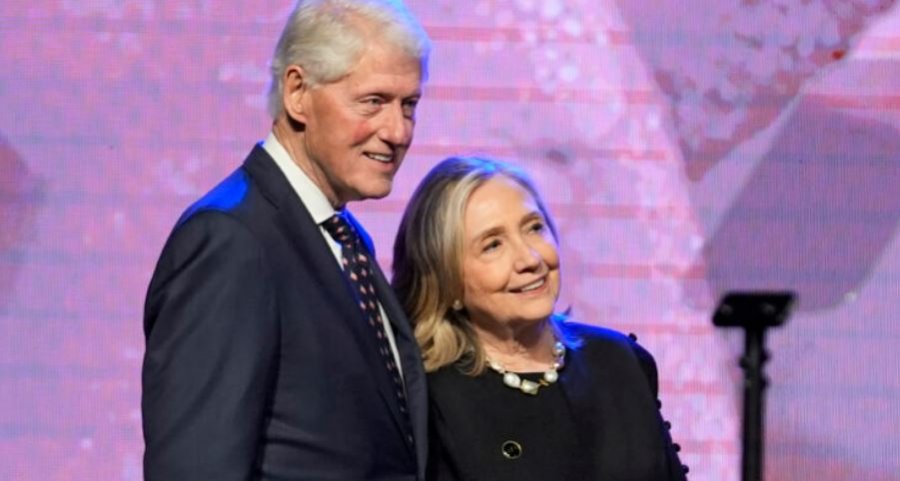 Clinton pas dëshmisë: Askush mbi ligjin, viktimat e Epstein meritojnë drejtësi