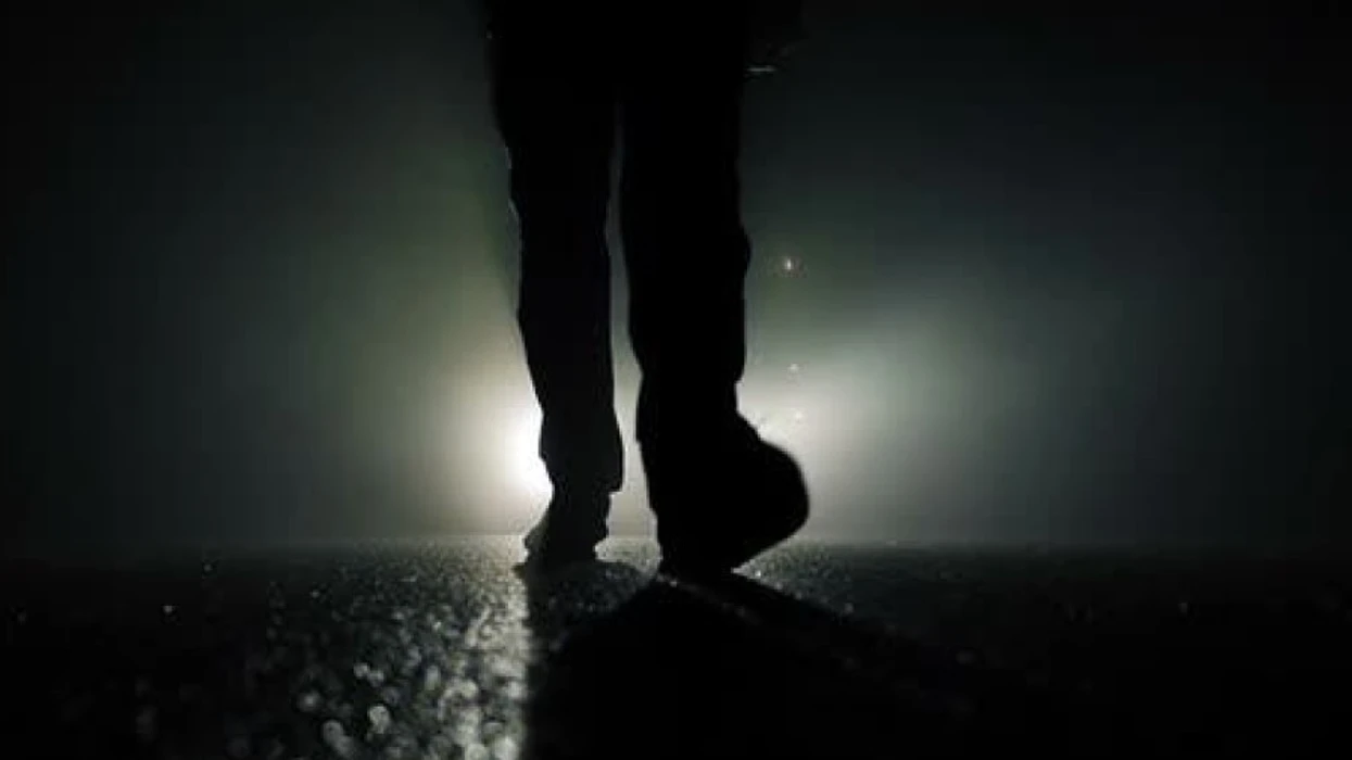 Gjendet një person i zhdukur në Pejë, një burrë ndalohet për dhunim