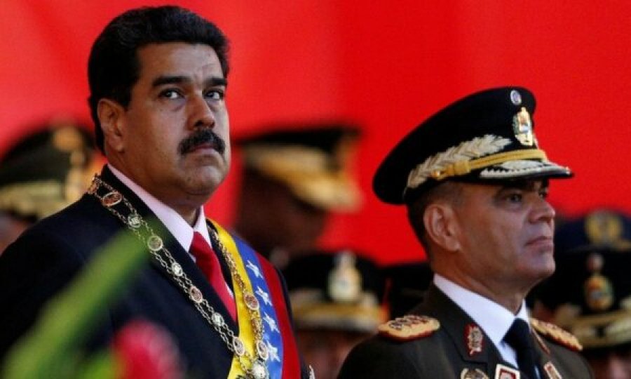 Ministri i Mbrojtjes u bën thirrje venezuelanëve të “rinisën aktivitetet e tyre normale”