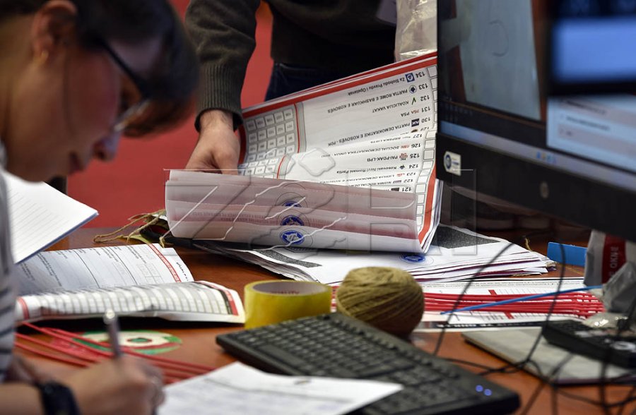 Numërohen 75% të votave me postë, LVV-ja prin bindshëm me 72.17 për qind