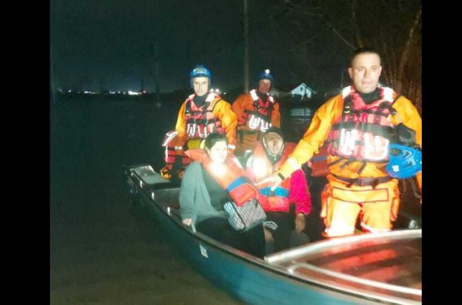 Agjencia e Menaxhimit Kufitar: Në Gjakovë është kërkuar ndihmë për evakuimin e mbi 20 familjeve