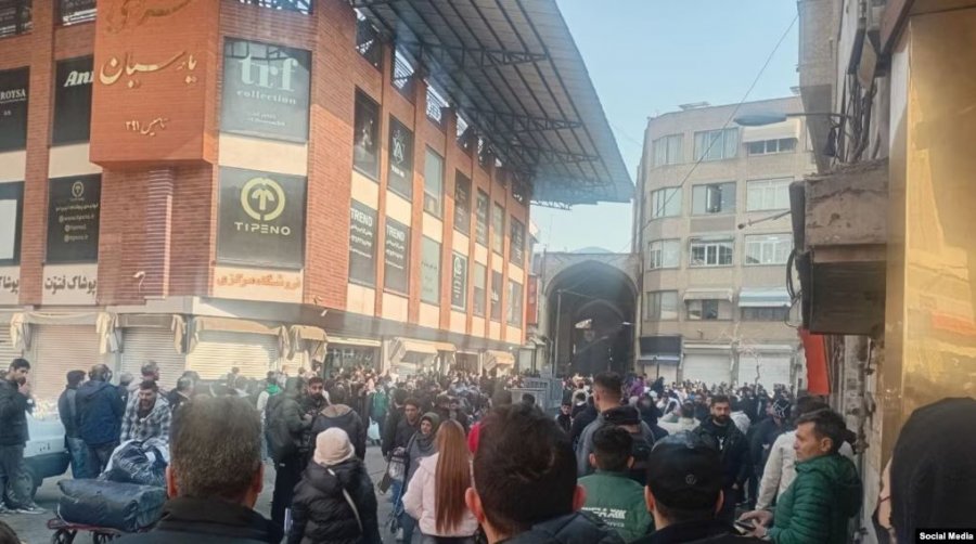 Mbi 1.000 protestues të arrestuar në Iran, kreu i gjyqësorit thotë se s’do të ketë tolerancë