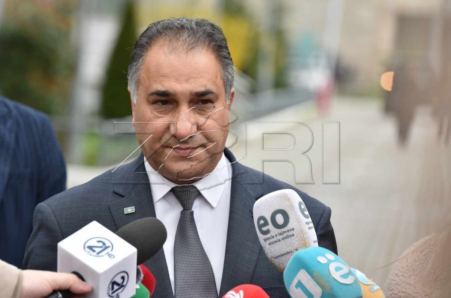 Kinolli: Po presim rezultatet, 8 deputetë do ta votojmë qeverinë “Kurti 3”