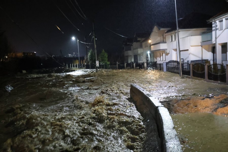 Lushtaku: Situata në Skenderaj është përkeqësuar ndjeshëm nga vërshimet, kujdes maksimal