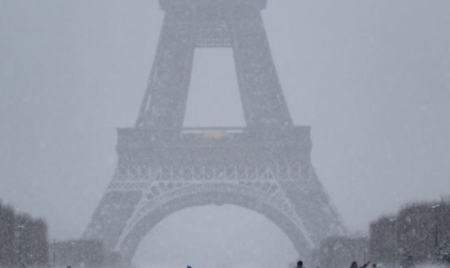 Gjashtë të vdekur në Evropë, bora e akulli shkaktojnë kaos