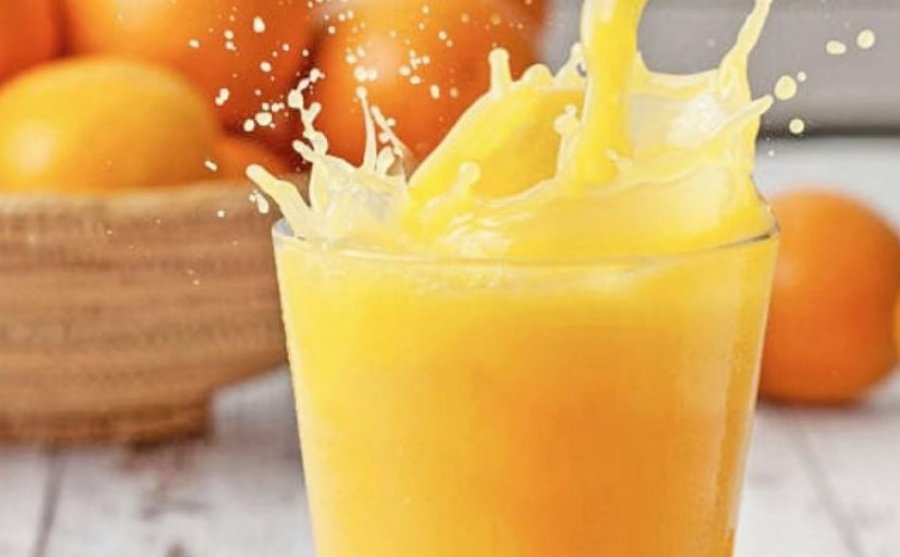 Lëngjet që kanë Vitaminë C dhe benefitet e saj