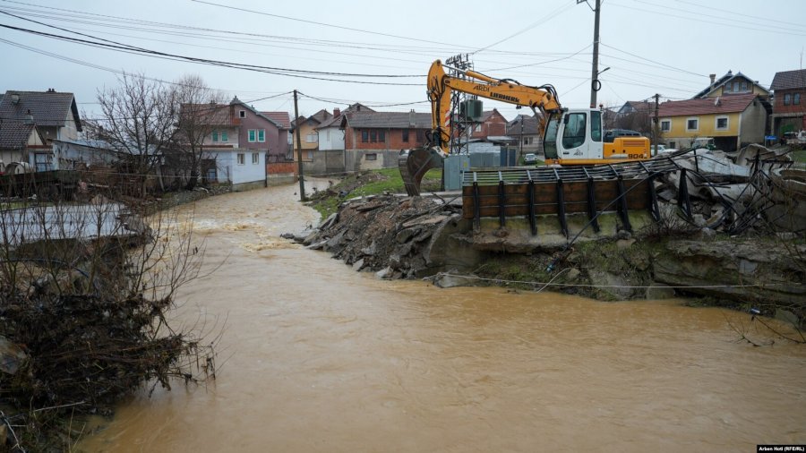 Vërshimet në Kosovë, dy komuna shpallin gjendje të jashtëzakonshme - mësimi shtyhet deri më 12 janar