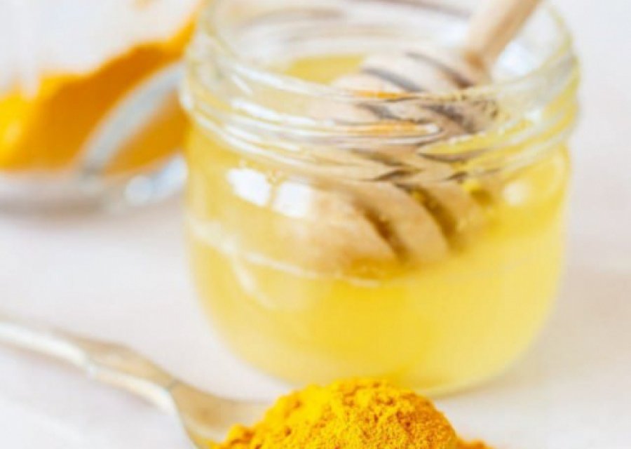 Mjaltë dhe shafran, s’do të keni nevojë për antibiotikë