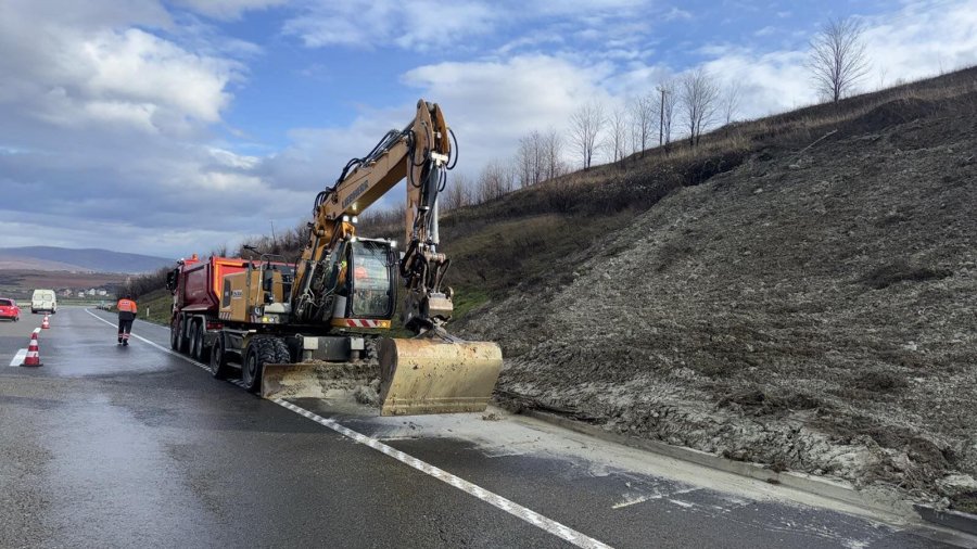 Kurti për gjendjen me vërshimet: Aktualisht situata nën kontroll