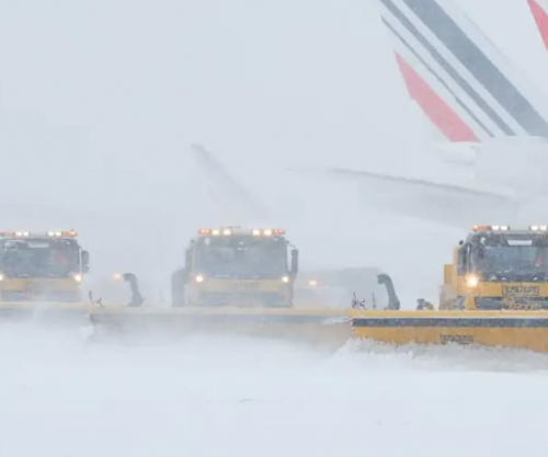 Dimri mbërthen Evropën, kaos në trafik nga dëbora dhe ngricat