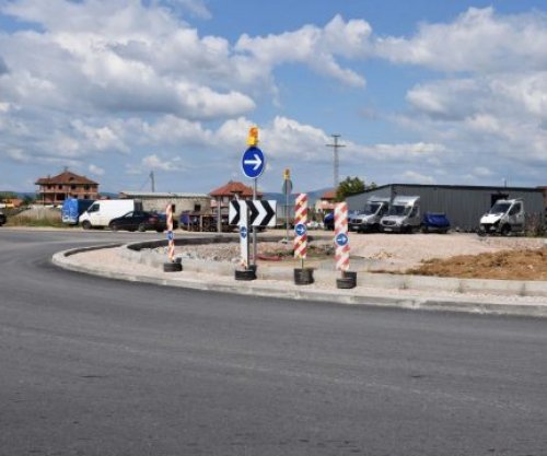 Bllokohet përkohësisht qarkullimi në një segment të rrugës nacionale Ferizaj–Prishtinë për shkak të vërshimeve