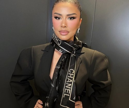 Këngëtarja Shkurte Gashi humb babanë