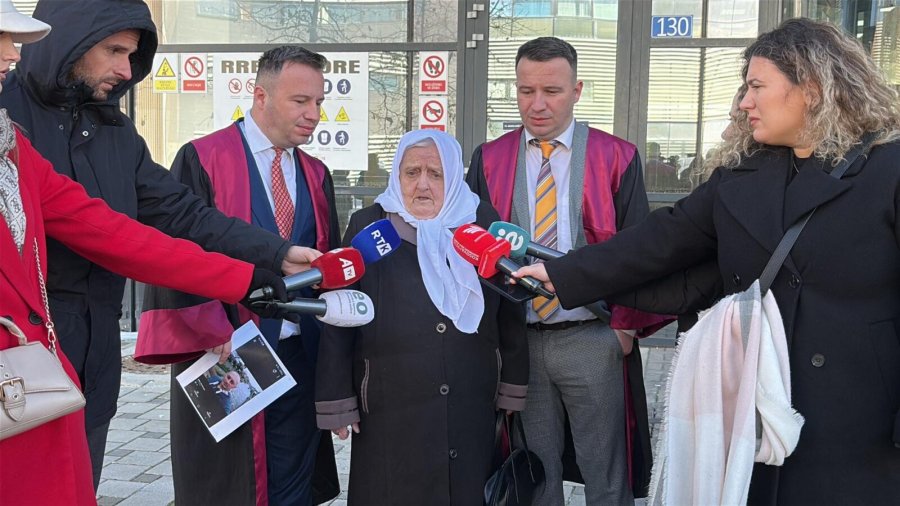 Nëna e binjakëve të vrarë në Prizren kërkon burgim të përjetshëm për Milosh Pleskoviqin
