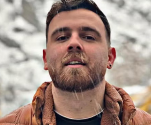 Një protestues 26-vjeçar iranian pritet të ekzekutohet nesër, thotë një organizatë e të drejtave të njeriut