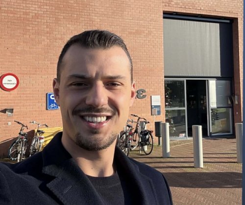 Endrit Thaçi shprehet optimist nga Haga: Duke i numëruar ditët kur nga ky objekt do të dal babi dhe shokët e tij