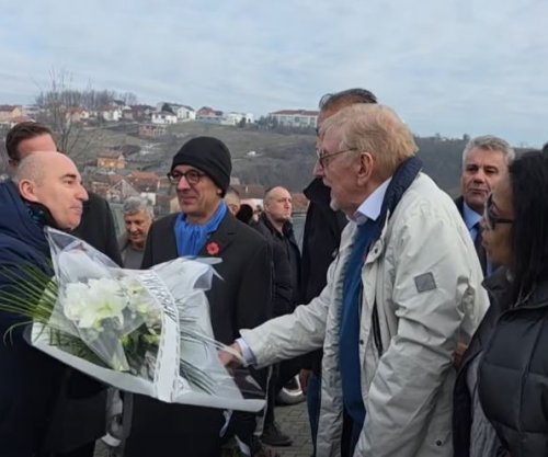 Zëri i masakrës së Reçakut: William Walker nderon 45 shqiptarët e vrarë