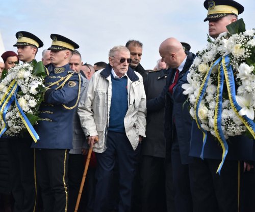 Zëri i masakrës së Reçakut: William Walker nderon 45 shqiptarët e vrarë