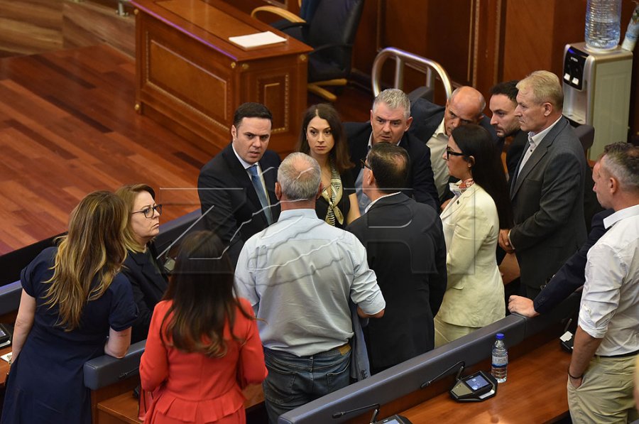 Kryeziu për krizën në LDK: Pa ndryshim në lidership dhe qasje, çdo veprim tjetër mbetet sipërfaqësor