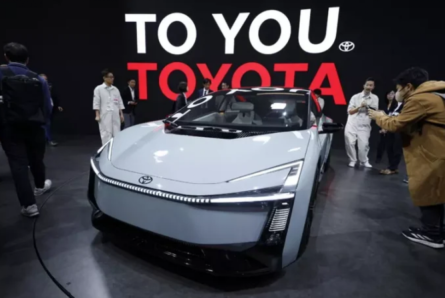 Toyota mbetet lider botëror për të gjashtin vit radhazi