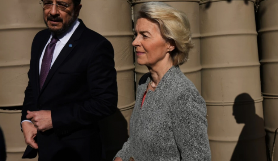 Ursula von der Leyen premton një strategji të re sigurie të BE-së në lidhje me Grenlandën