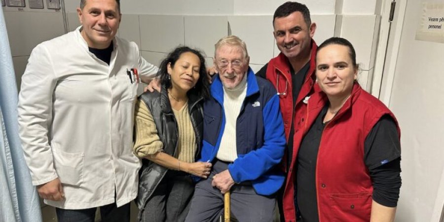 Gruaja e ambasadorit Walker në gjendje të mirë shëndetësore, lirohet pas trajtimit