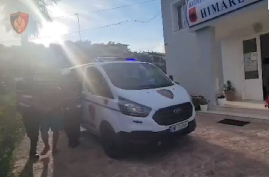 Goditi për vdekje punëtorin, arrestohet në Himarë drejtues i ekskavatorit