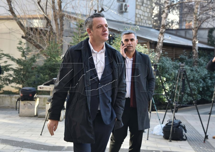 Gashi, i shkurtër për çështjet e dorëheqjeve në LDK