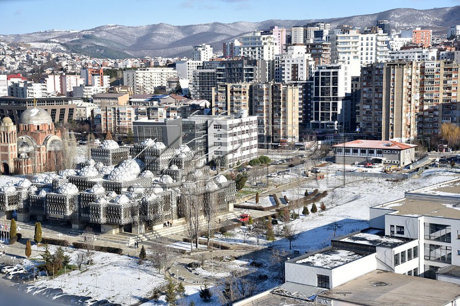 Nis me diell, vazhdon me shi e borë – parashikimi i motit pesëditor