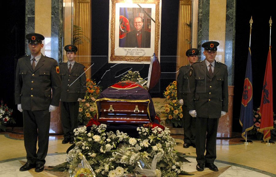 Dy dekada nga vdekja e ish-presidentit Ibrahim Rugova