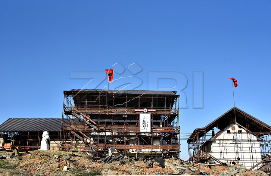 28-vjetori i sulmit të dytë ndaj familjes Jashari, Kurti: Historia e çlirimit të Kosovës u shënjua nga ta