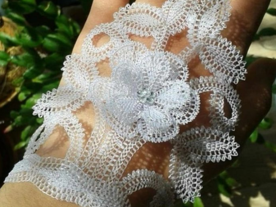 Artizanet përcjellin ndër breza qëndismat tradicionale të veriut të Shqipërisë