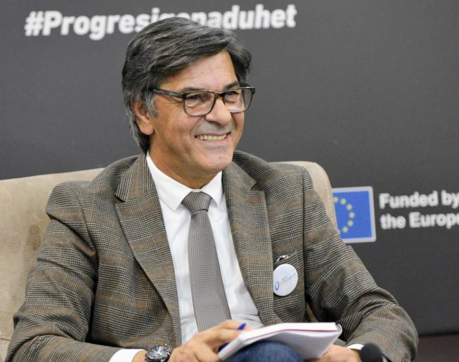 Arrestimet për vota, Kryeziu vlerëson punën e Kryeprokurorit Petrit Kryeziu: Po bëhet shembull i funksionimit të institucionit