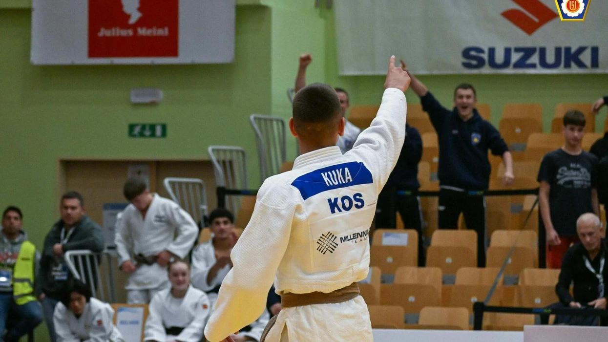 Jon Kuka fiton medaljen e bronztë midis Marokut