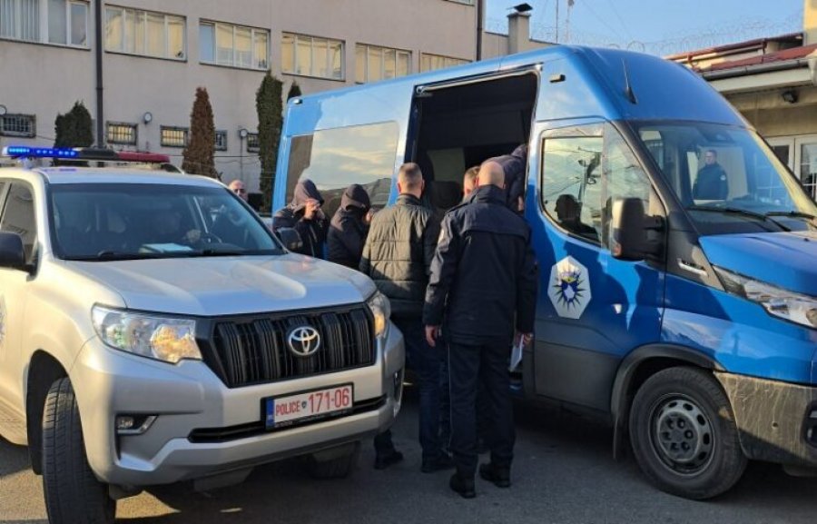 Kërkohet paraburgim për 11 persona të dyshuar për manipulim të votave