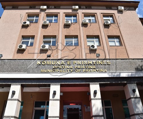 Arrestohen tre zyrtarë të Komunës së Prishtinës 