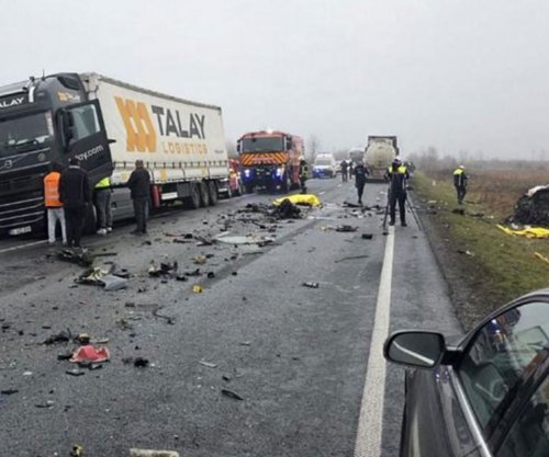 Aksidentohet furgoni me tifozë të PAOK-ut, 7 të vdekur