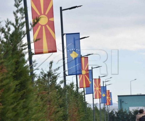 Transportuesit kosovarë, të prekur nga bllokada