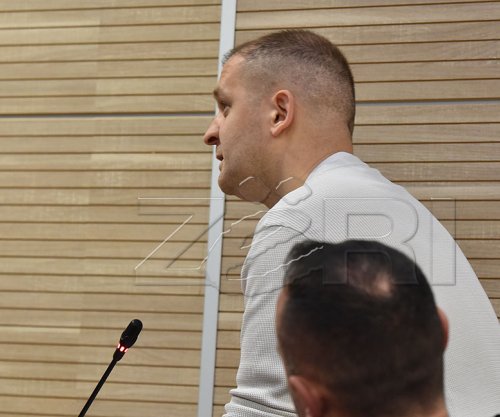 Naim Murseli insiston se natën kritike ishin pre e grabitjes